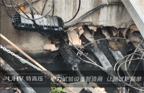 特高壓電力技術團隊再出發,為湖北客戶做電纜耐壓試驗!(圖2) 特高壓電力技術團隊再出發,為湖北客戶做電纜耐壓試驗!(圖2)
