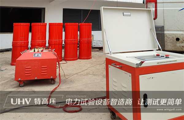 武漢特高壓工程團(tuán)隊(duì)趕赴荊州江陵,做35kV電纜耐壓試驗(yàn)!(圖1) 武漢特高壓工程團(tuán)隊(duì)趕赴荊州江陵,做35kV電纜耐壓試驗(yàn)!(圖1)