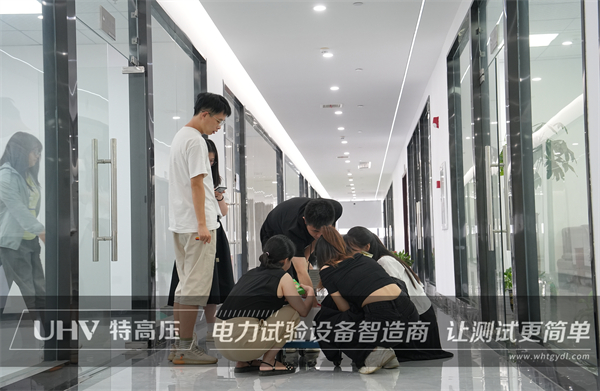 夏日送清涼，關(guān)愛沁人心！武漢特高壓為全體員工發(fā)放夏季福利(圖8)